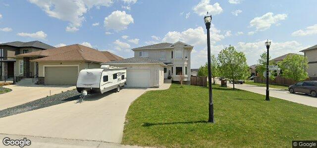 Larawan ng 136 Autumnview Drive sa Winnipeg, Manitoba