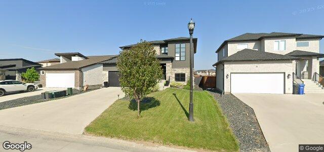 Larawan ng 15 Northern Lights Drive sa Winnipeg, Manitoba