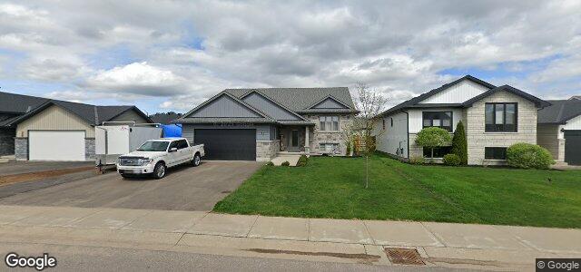 Larawan ng 16 Drew Street sa Winnipeg, Manitoba