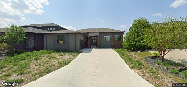 Larawan ng 161 Autumnview Drive sa Winnipeg, Manitoba