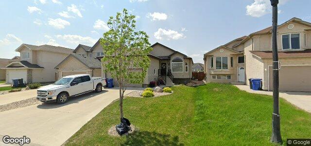 Larawan ng 18 Grassy Lake Drive sa Winnipeg, Manitoba
