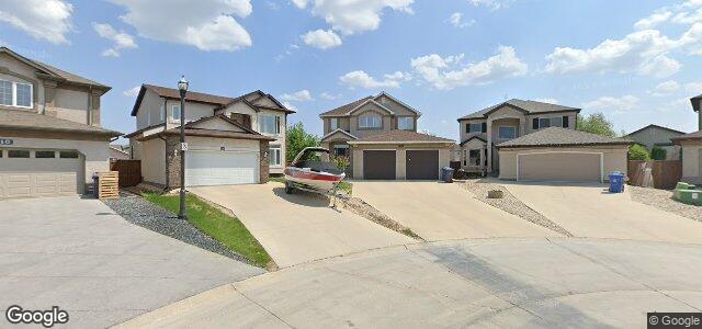 Larawan ng 18 Greyhawk Cove sa Winnipeg, Manitoba
