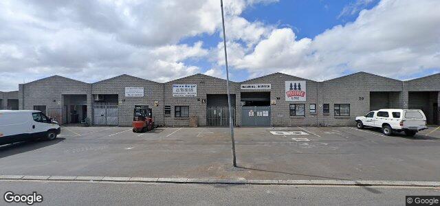 Larawan ng 18 Kingfisher Crescent sa Winnipeg, Manitoba