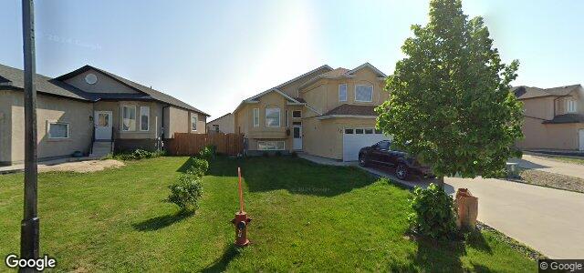 Larawan ng 34 Colbourne Drive sa Winnipeg, Manitoba