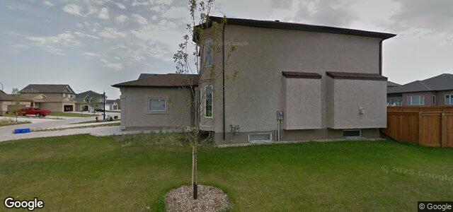 Larawan ng 35 Prairie Sky Drive sa Winnipeg, Manitoba