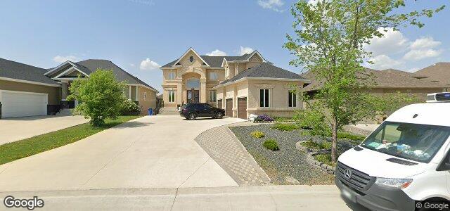 Larawan ng 61 Autumnview Drive sa Winnipeg, Manitoba