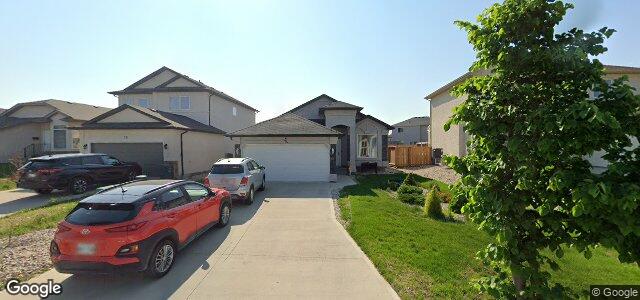 Larawan ng 74 Colbourne Drive sa Winnipeg, Manitoba