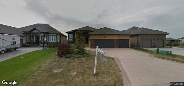Larawan ng 77 Autumnview Drive sa Winnipeg, Manitoba