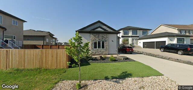 Larawan ng 84 Northern Lights Drive sa Winnipeg, Manitoba