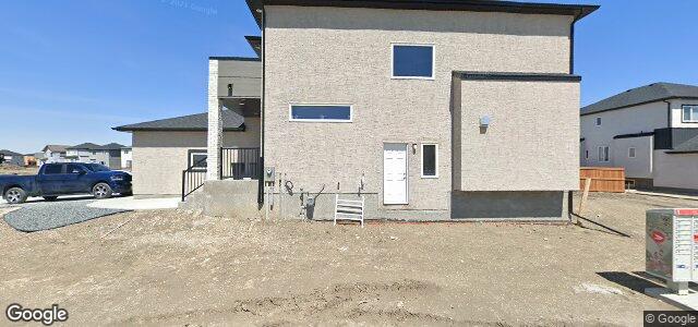 Larawan ng 107 Berry Hill Road sa Winnipeg, Manitoba