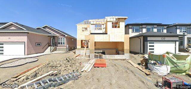 Larawan ng 135 Berry Hill Road sa Winnipeg, Manitoba