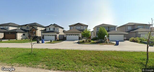 Larawan ng 31 Eaglewood Drive sa Winnipeg, Manitoba