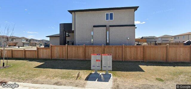 Larawan ng 36 Eaglewood Drive sa Winnipeg, Manitoba