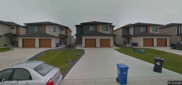 Larawan ng 39 Lark Ridge Way sa Winnipeg, Manitoba