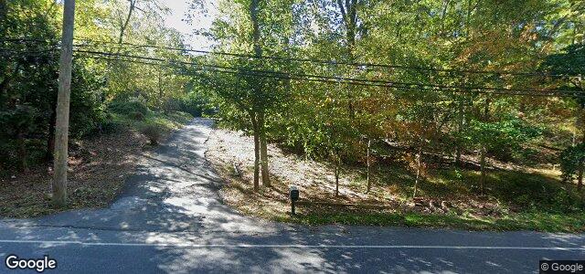 Larawan ng 4 Berry Hill Road sa Winnipeg, Manitoba