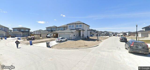 Larawan ng 4 Dunedin Cove sa Winnipeg, Manitoba