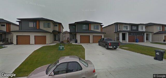 Larawan ng 43 Lark Ridge Way sa Winnipeg, Manitoba
