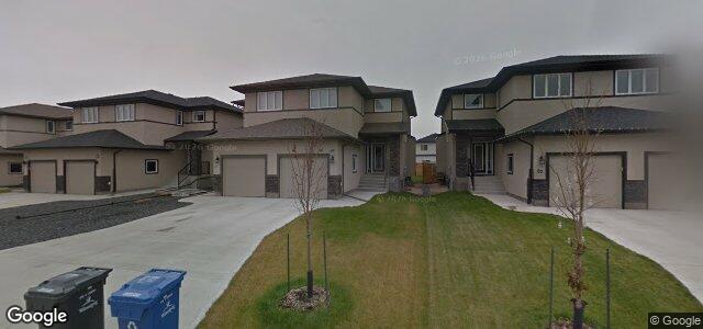 Larawan ng 64 Lark Ridge Way sa Winnipeg, Manitoba