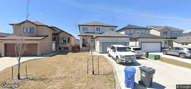 Larawan ng 66 Longspur Road sa Winnipeg, Manitoba