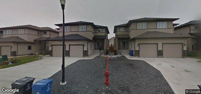 Larawan ng 68 Lark Ridge Way sa Winnipeg, Manitoba