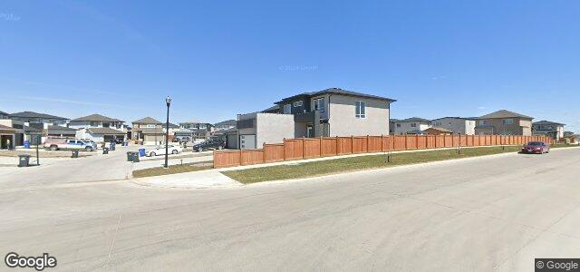 Larawan ng 7 Cyr Bay sa Winnipeg, Manitoba