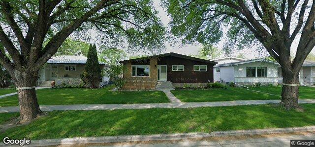 Larawan ng 1004 Queenston Bay sa Winnipeg, Manitoba