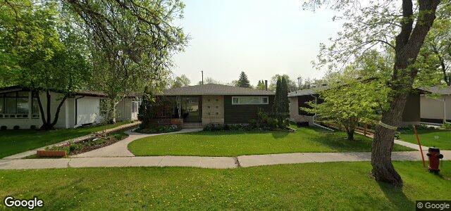 Photo of 1628 Mathers Bay W in Winnipeg, Manitoba