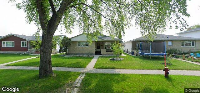 Larawan ng 720 Montrose Street sa Winnipeg, Manitoba