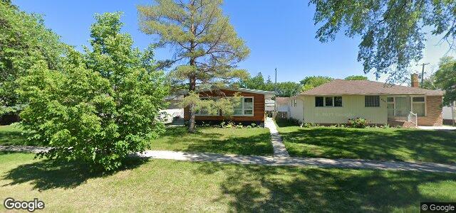 Larawan ng 728 Queenston Street sa Winnipeg, Manitoba