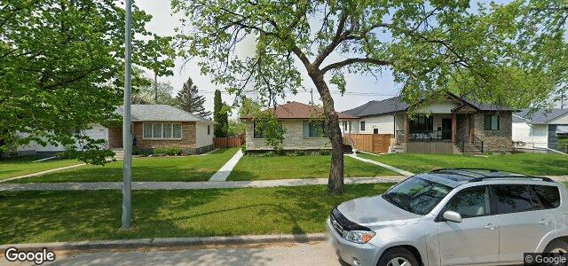 739 Borebank Street（加拿大曼尼托巴省溫尼伯市）房屋照片