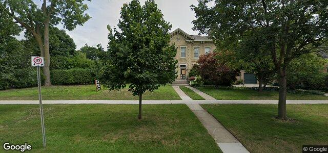 Larawan ng 808 Waterloo Street sa Winnipeg, Manitoba