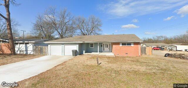 Photo of 809 Campbell Street in Winnipeg, Manitoba