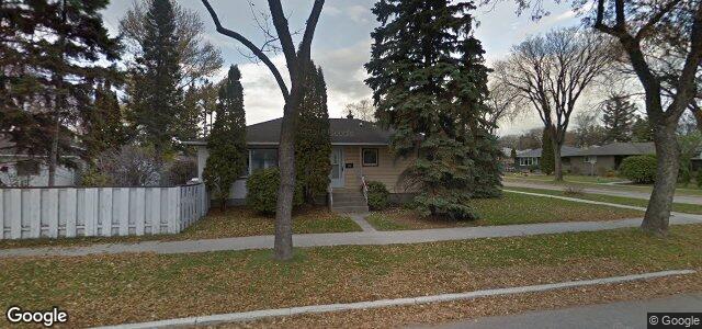 Larawan ng 811 Borebank Street sa Winnipeg, Manitoba
