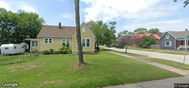 Larawan ng 815 Oak Street sa Winnipeg, Manitoba