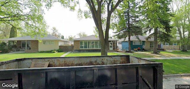 Larawan ng 824 Queenston Bay sa Winnipeg, Manitoba