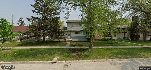 Larawan ng 950 Lindsay Street sa Winnipeg, Manitoba