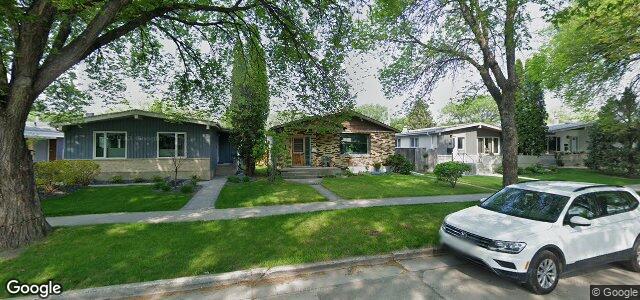 Larawan ng 988 Queenston Bay sa Winnipeg, Manitoba