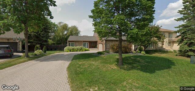 Larawan ng 10 Ambleside Boulevard sa Winnipeg, Manitoba