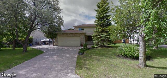 Larawan ng 10 Stanford Bay sa Winnipeg, Manitoba