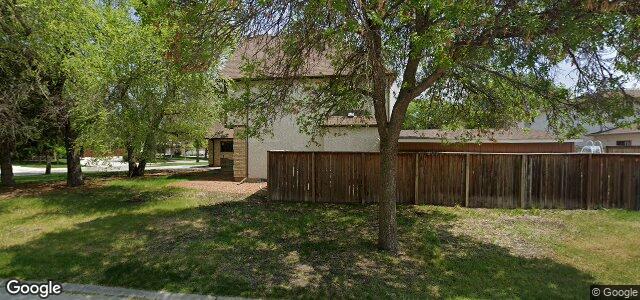 Larawan ng 111 Ramsgate Bay sa Winnipeg, Manitoba