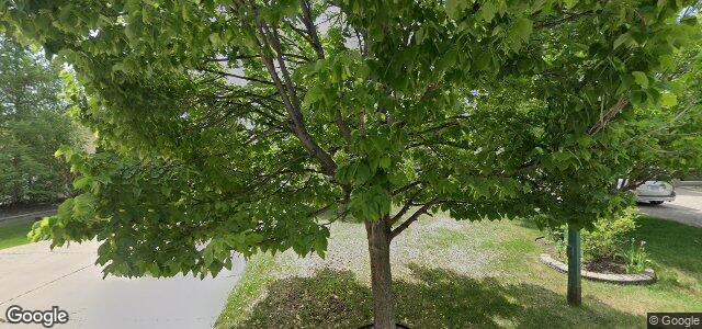 Larawan ng 112 Park Place W sa Winnipeg, Manitoba