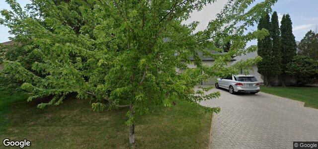 Larawan ng 128 Hopwood Drive sa Winnipeg, Manitoba