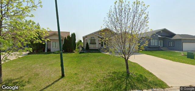 Larawan ng 128 Park Place E sa Winnipeg, Manitoba