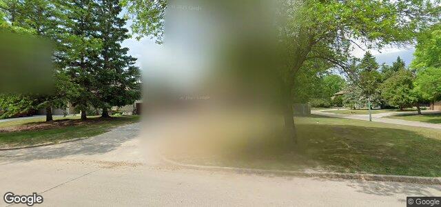 Larawan ng 14 Portsmouth Boulevard sa Winnipeg, Manitoba