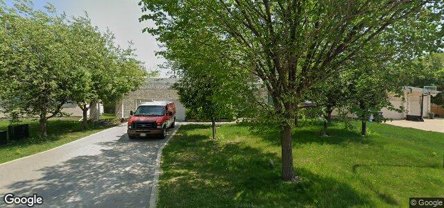 Larawan ng 178 Park Place E sa Winnipeg, Manitoba