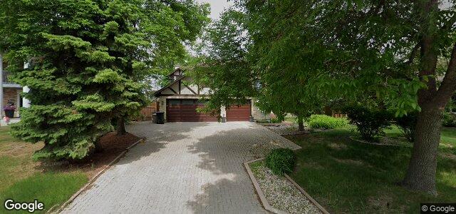 Larawan ng 19 Dunbar Crescent sa Winnipeg, Manitoba