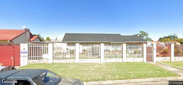 Larawan ng 2 Andover Avenue sa Winnipeg, Manitoba