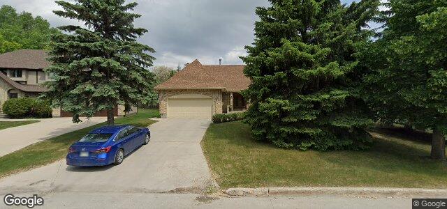 Larawan ng 2 Coleraine Crescent sa Winnipeg, Manitoba