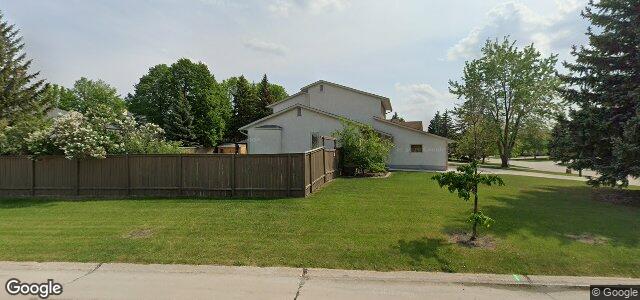 Larawan ng 21 Ambleside Boulevard sa Winnipeg, Manitoba