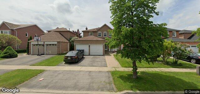 Larawan ng 30 Newbury Crescent sa Winnipeg, Manitoba